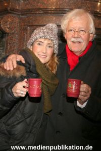Weinhachtsmarkt Charity 12122013 025