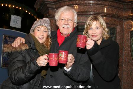 Weinhachtsmarkt Charity 12122013 003