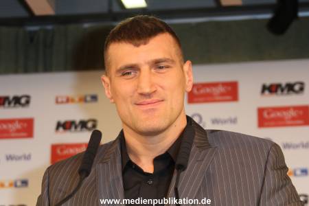 Box PK 05112012 121