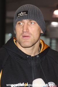 Klitschko Wiegen 07112012 043
