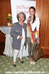 LadiesLunch 22042014 069