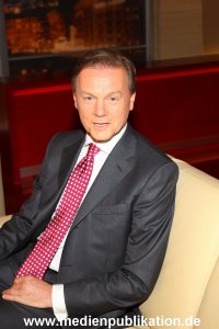 Maischberger 04092012 051