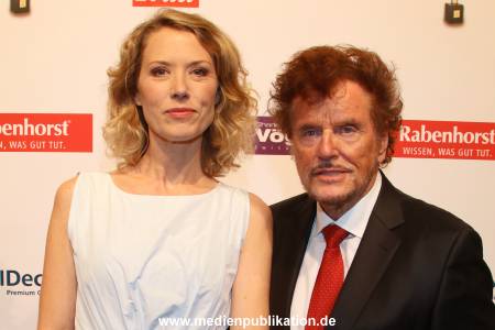 Goldene Bild der Frau 13102016 418