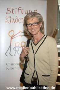 Charity Lunch 19042010 005