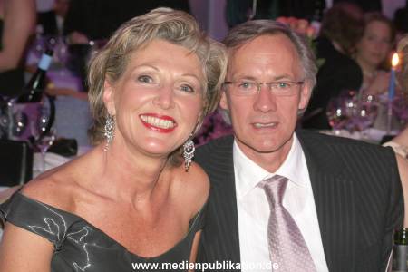 Blauer Ball 31032007 002