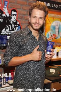 Kiehls Opening 18062011 138