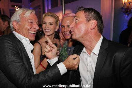Movie Meets Media Party 02122013 047