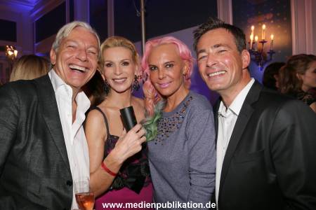 Movie Meets Media Party 02122013 055