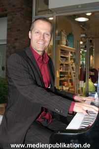 Dress for success 14062005 004