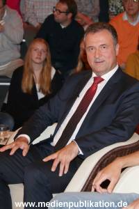 Lanz Sendung1 16092015 044