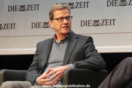 Westerwelle 25112012 017