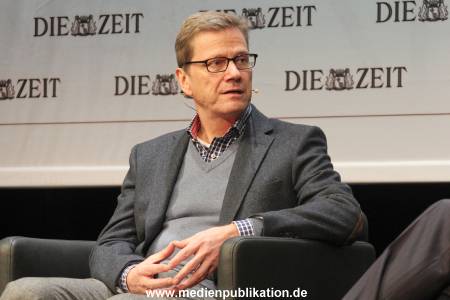 Westerwelle 25112012 020