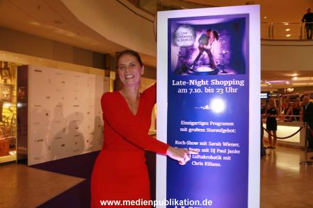 Latenightshopping 07102016 068