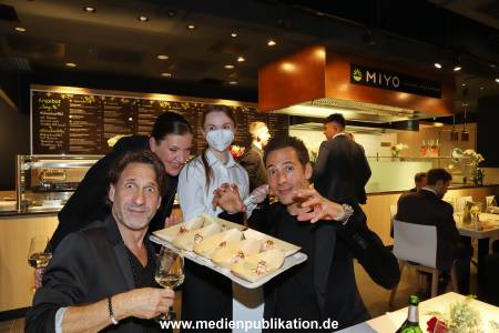 MIYO Opening 29092021 425R