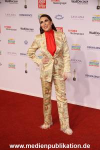 GoldeneBildDerFrau 09112022 042