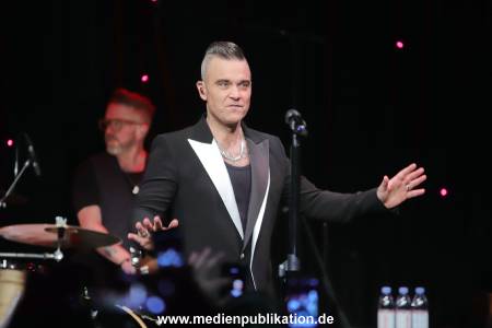 Robbie Geheimkonzert 05122019 078