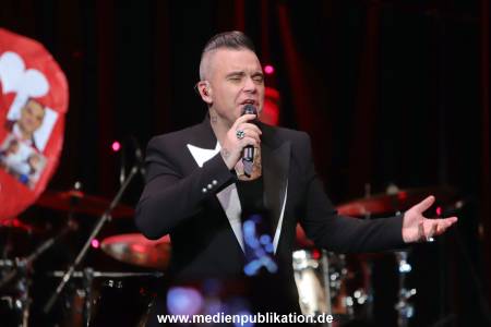 Robbie Geheimkonzert 05122019 108