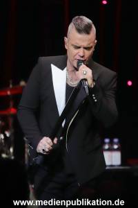 Robbie Geheimkonzert 05122019 277