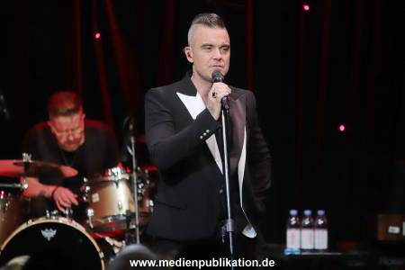 Robbie Geheimkonzert 05122019 300