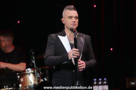 Robbie Geheimkonzert 05122019 313
