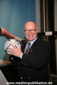 WM Auslosung 09122005 008