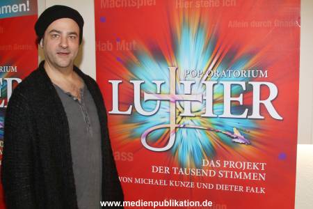 Luther 180022017 072