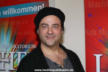Luther 180022017 084