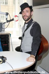 Charlie Winston 03082009 024