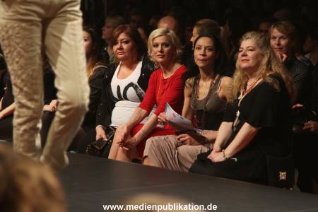 Brigitte Modenschau 16022013 314