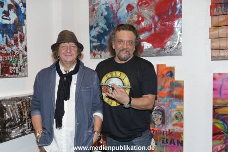 ArtForHelp 10122016 056