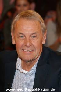 Lanz Sendung1 12042017 060