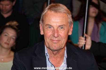Lanz Sendung2 11042018 006