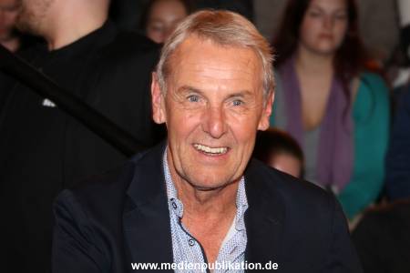 Lanz Sendung2 11042018 008