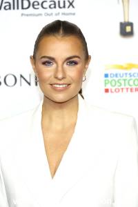 GoldeneBildDerFrau 11102023 006