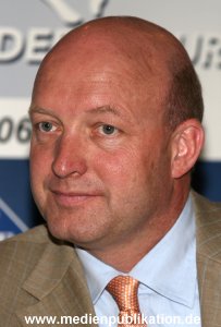 Derby Talk 03052006 023