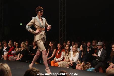 Brigitte Modenschau 16022013 318