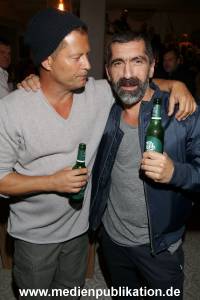 Schweiger Barefood 02112016 399
