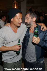 Schweiger Barefood 02112016 408