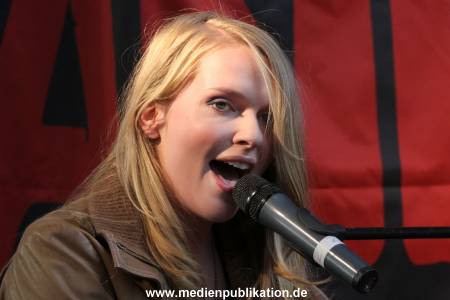 Anna Yina 04092009 010