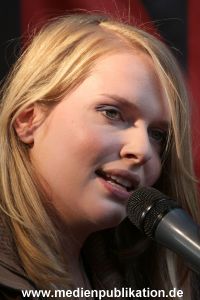 Anna Yina 04092009 011