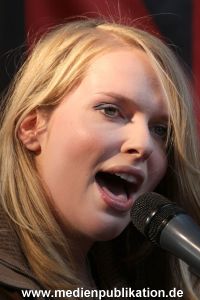 Anna Yina 04092009 012