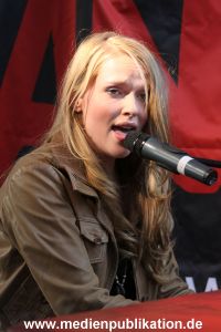 Anna Yina 04092009 027