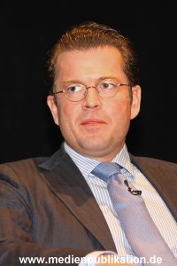 Guttenberg 16052010 002