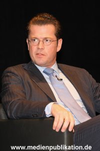Guttenberg 16052010 009