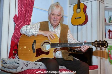Weihnachtsbaeckerei 18112023 040