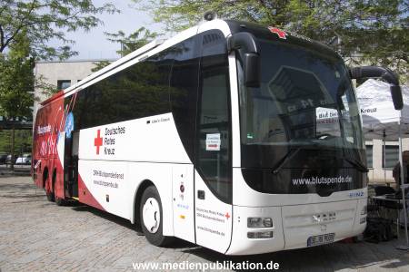 Hofer Blutspendebus 17072013 001